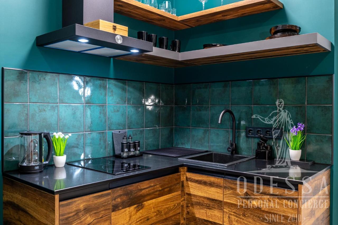 City Center New House Odessa Buitenkant foto
