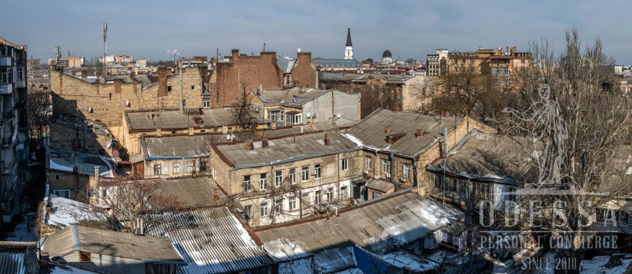 City Center New House Odessa Buitenkant foto